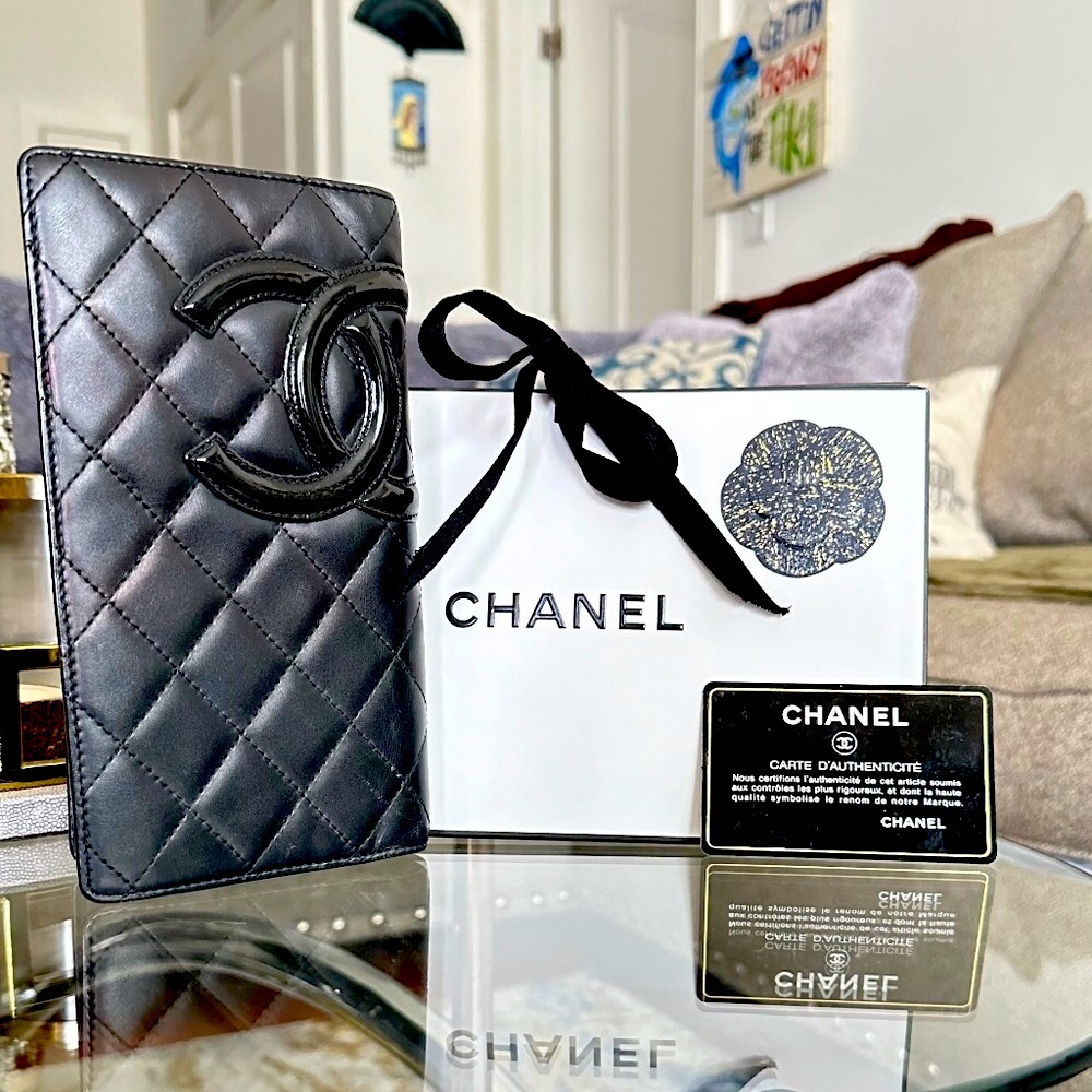 Chanel Cambon Lambskin Wallet/Organizer EUC - Picture 5 of 17